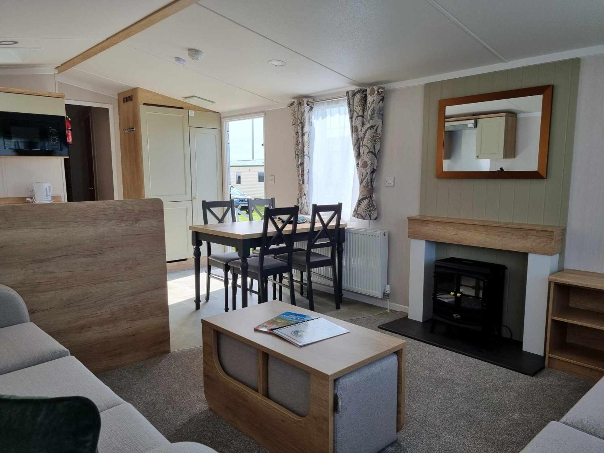 Red Lion Holiday Park アーブロース エクステリア 写真